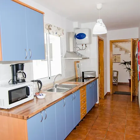 Casa Piedra Picuda 2 *